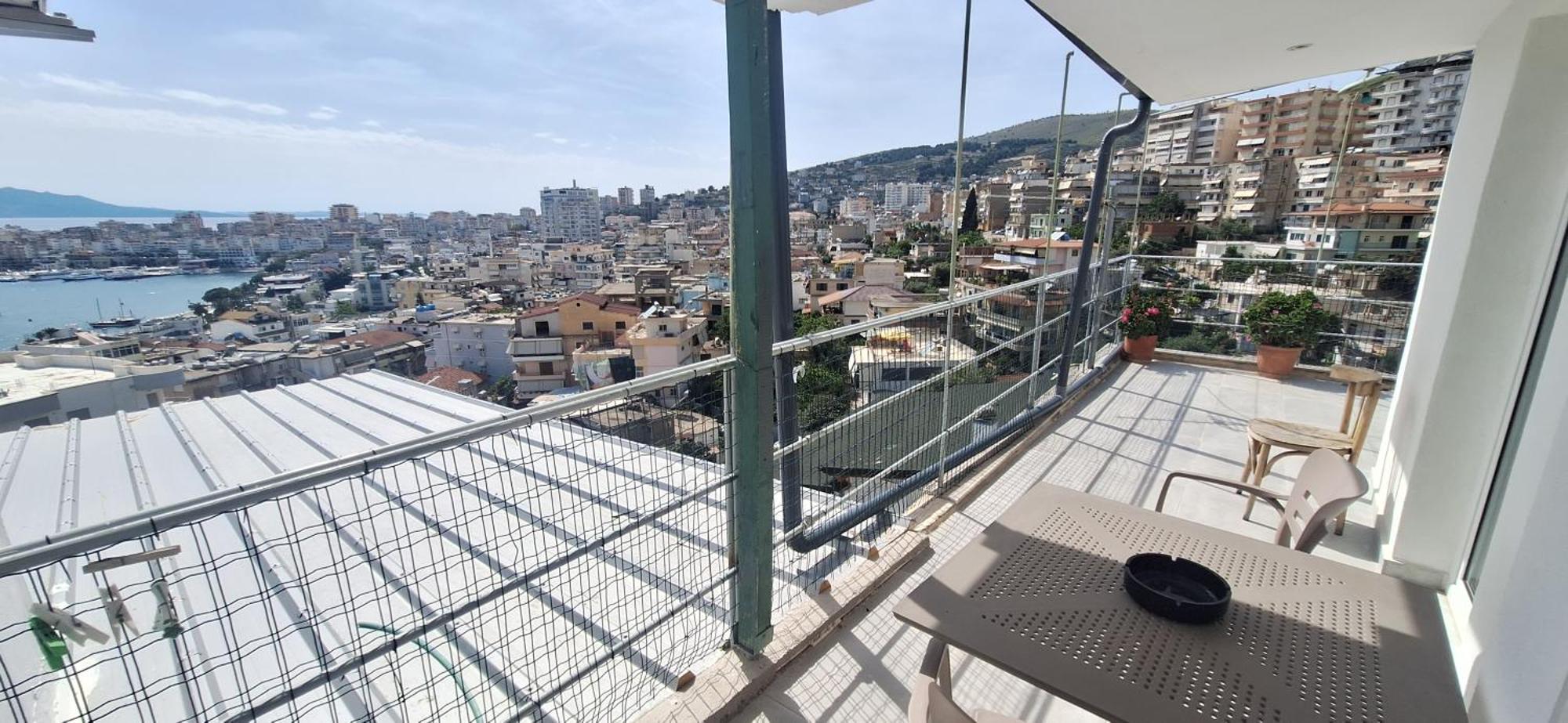 Blue Heaven Apartment Sarandë Exterior foto
